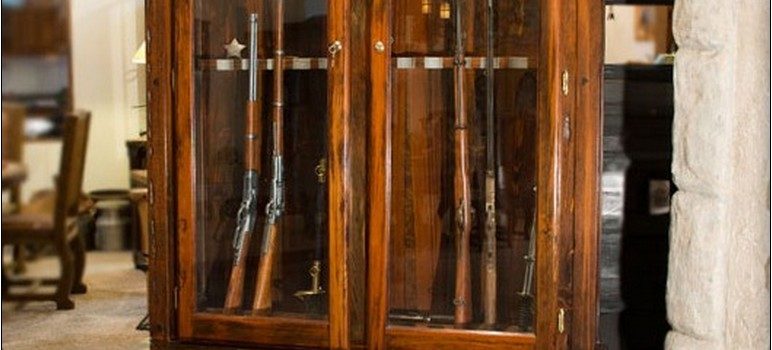 Wood Gun Cabinet With Etched Glass