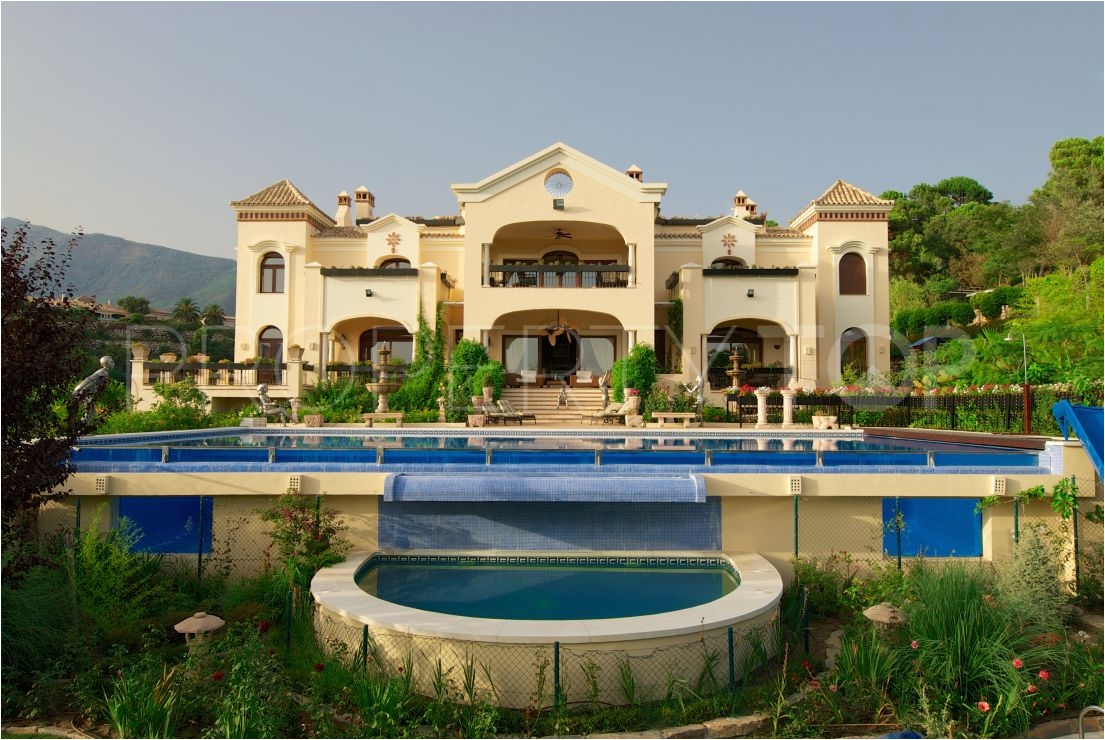 buy villa in la zagaleta with 12 bedrooms