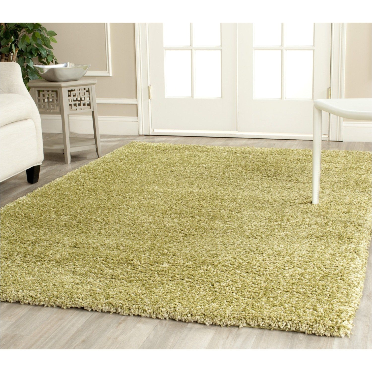 safavieh california shag collection sg151 5252 green shag area rug 4 feet by 6 feet 4 x 6