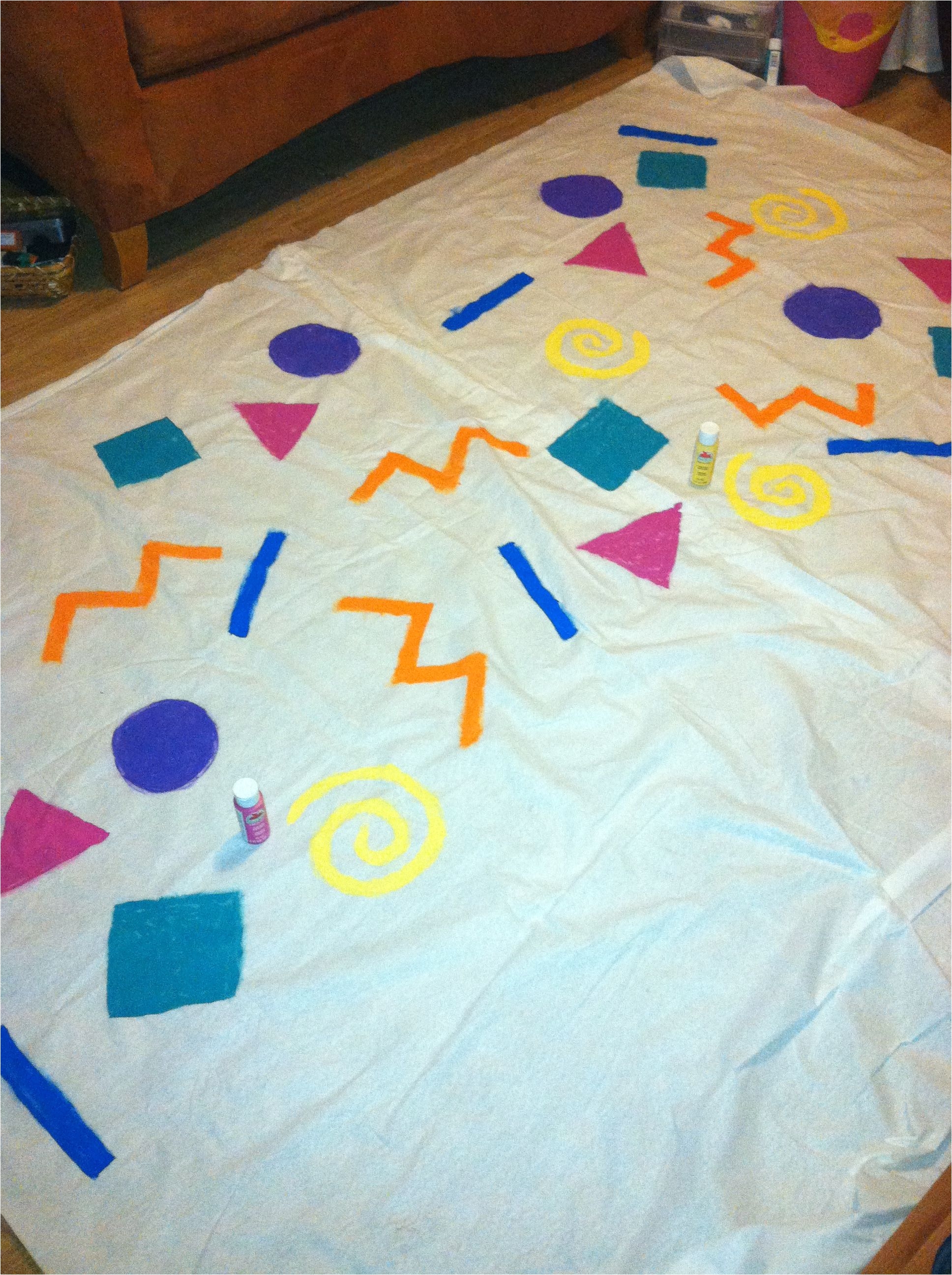 diy 90 s backdrop for a 90 s themed party savedbythebell paint crafting diy