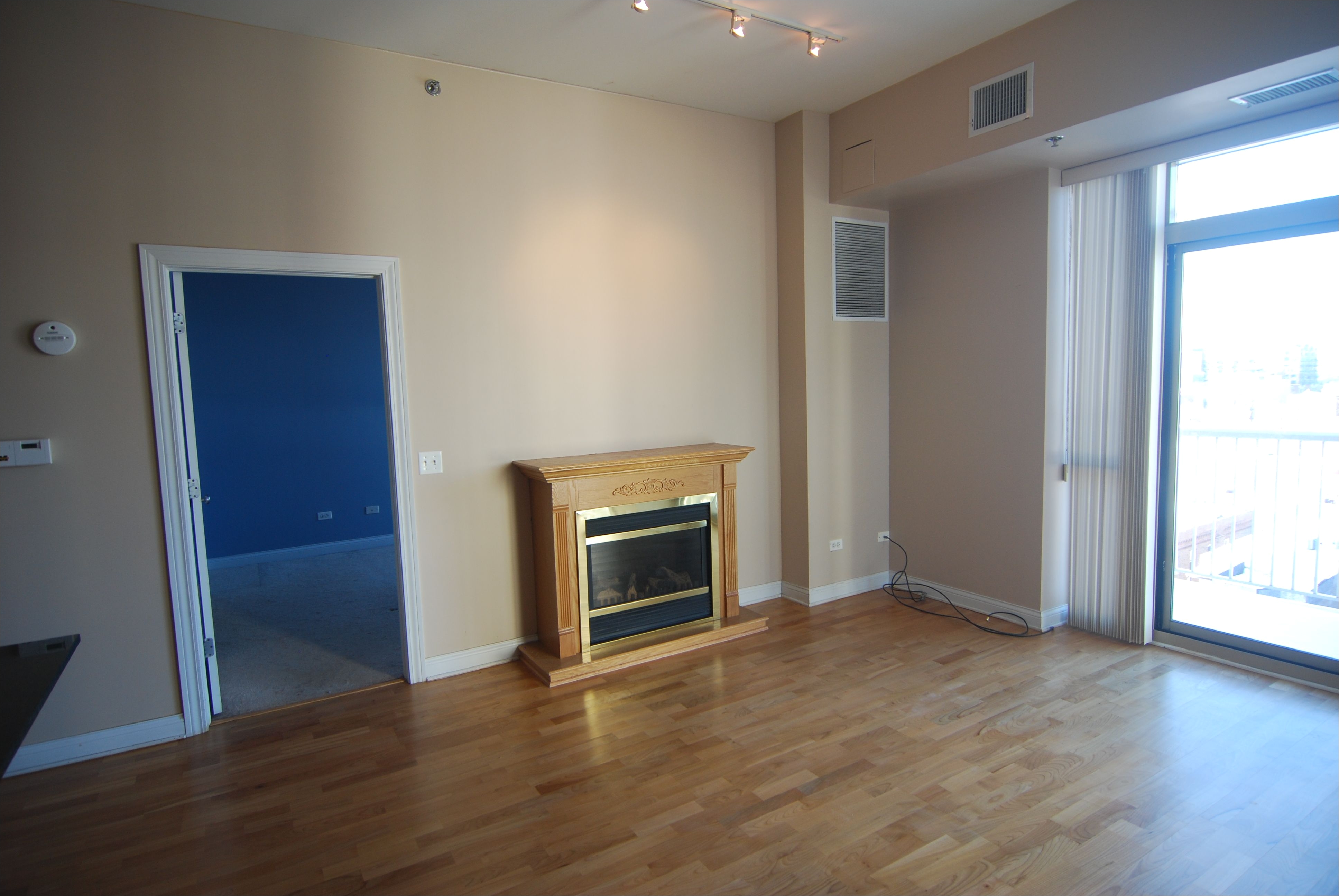 Ac Unit for 2 Bedroom Apartment Beautiful 1 Bedroom Apartment In Old town Unit Features In Unit