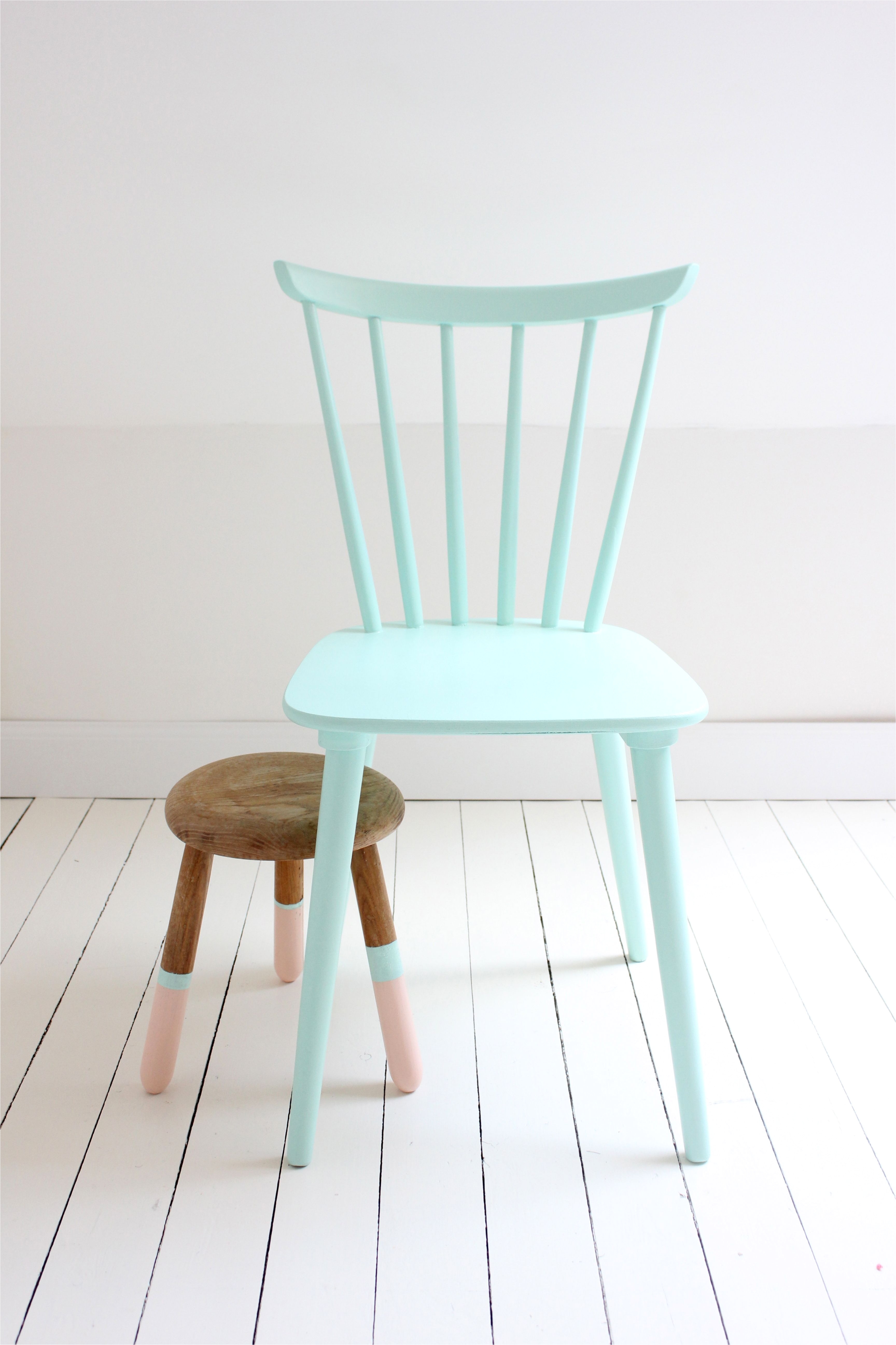 B Q Paint for Plastic Chairs Painted Furniture Ideas Pinterest Pastels Vintage and Vintage