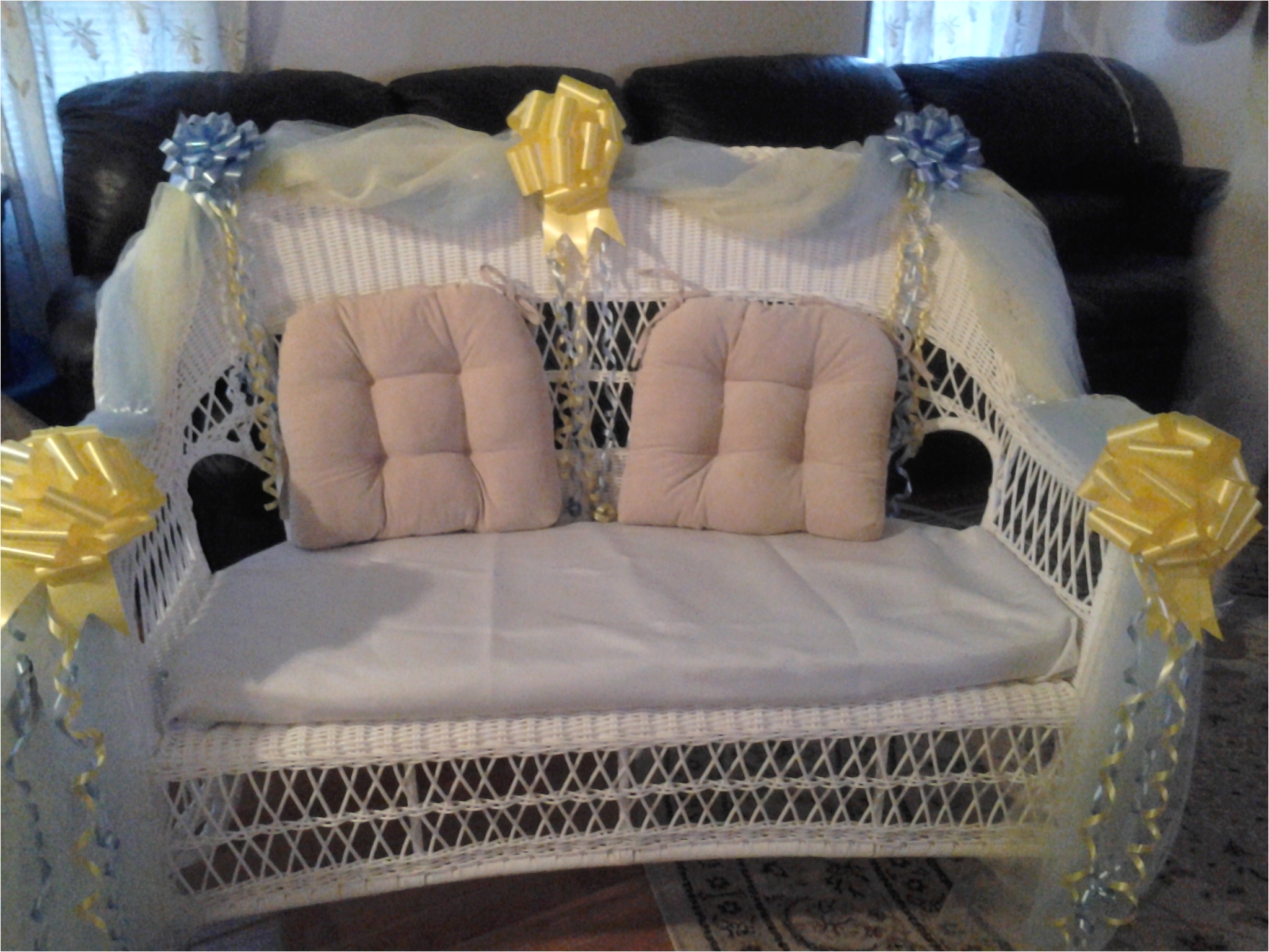Baby Shower Chairs for Rent In Ct Outstanding Shower Chair Cost Pattern Bathroom with Bathtub Ideas