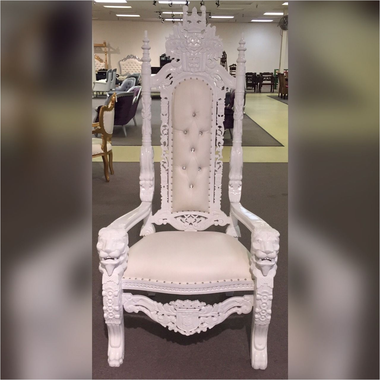 50 off bridal show sample lord raffles lion throne chair white white