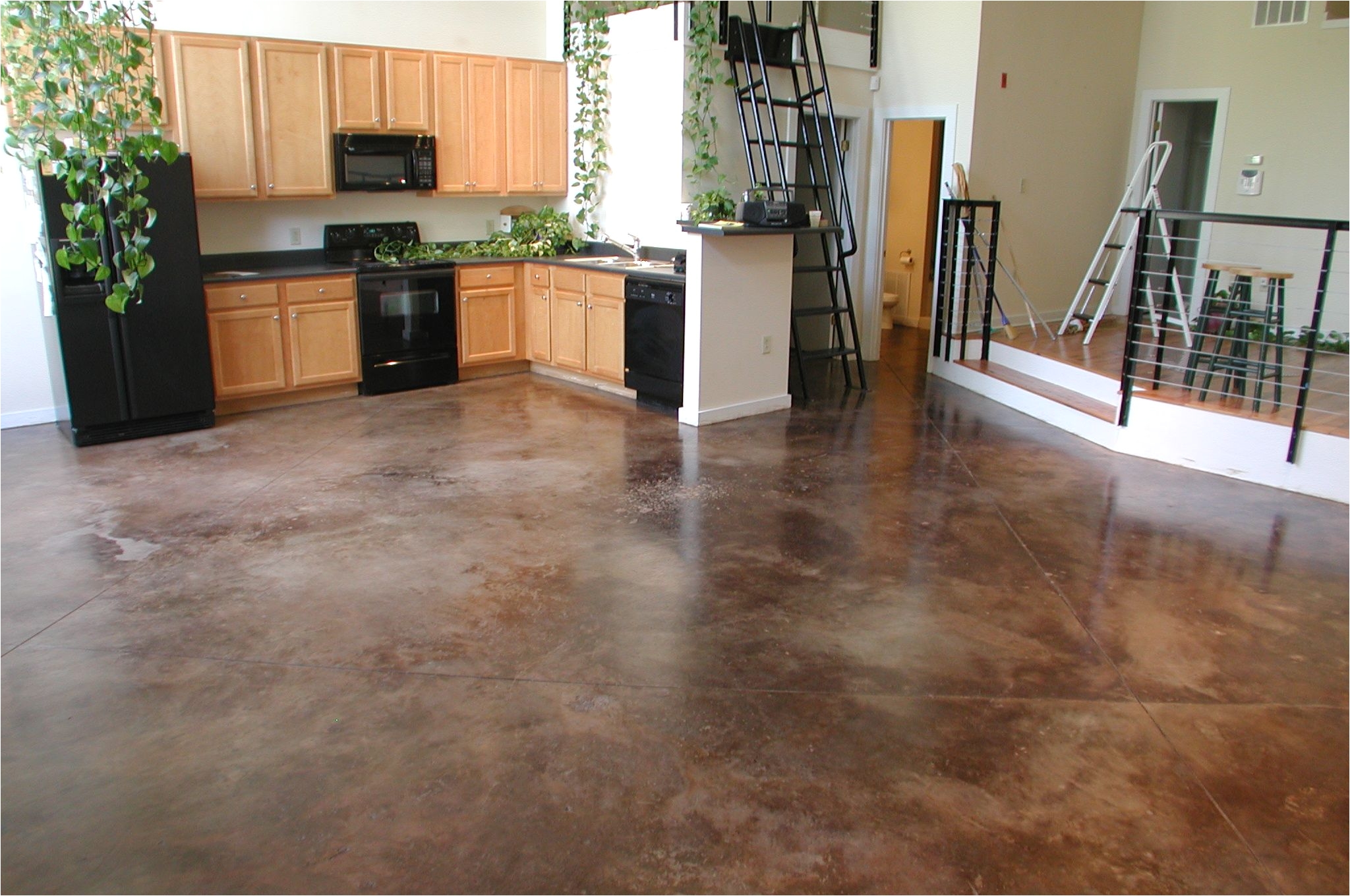 how to stain an interior concrete floor