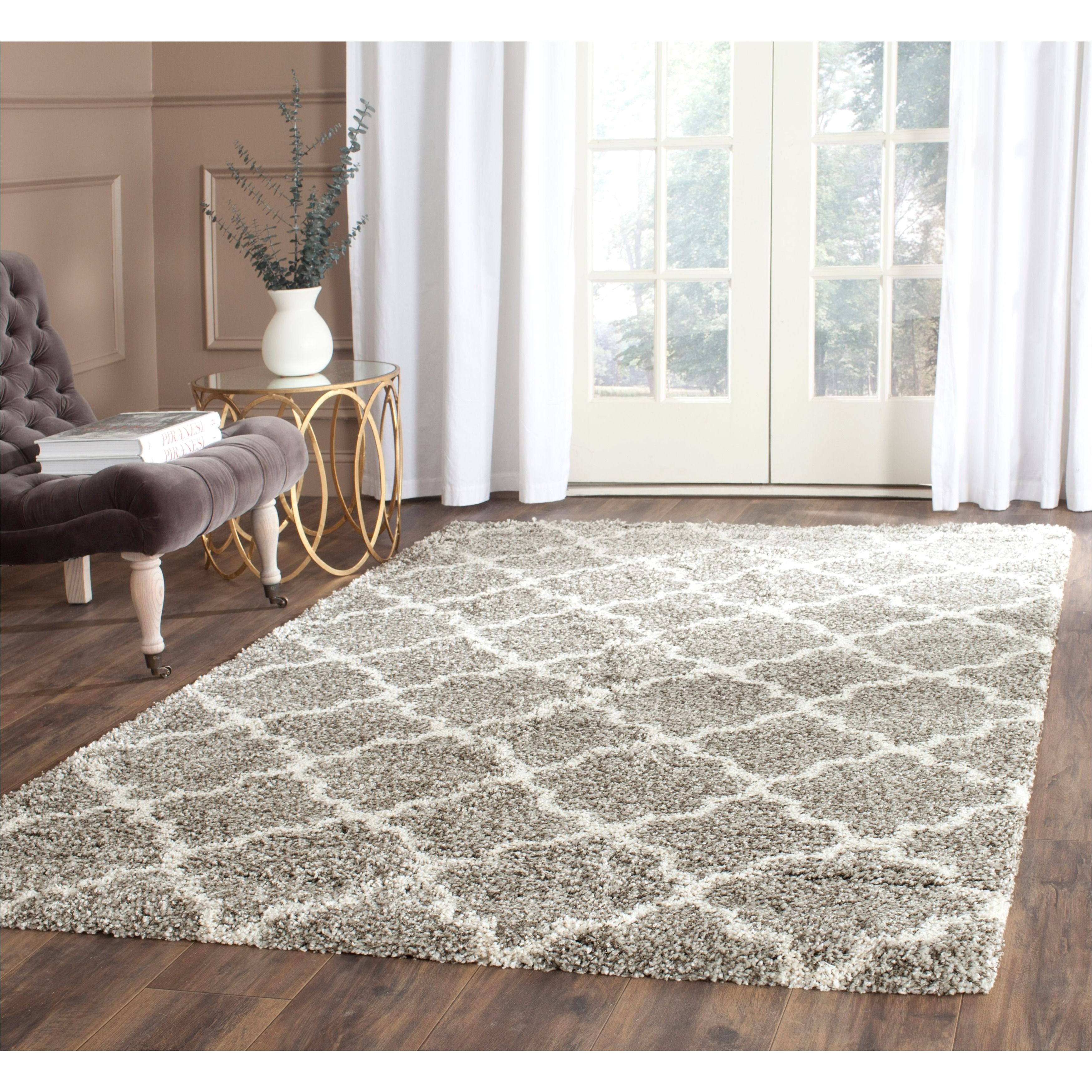 safavieh hudson quatrefoil shag grey ivory rug 7 square sgh282b 7sq size 7 x 7 polypropylene trellis