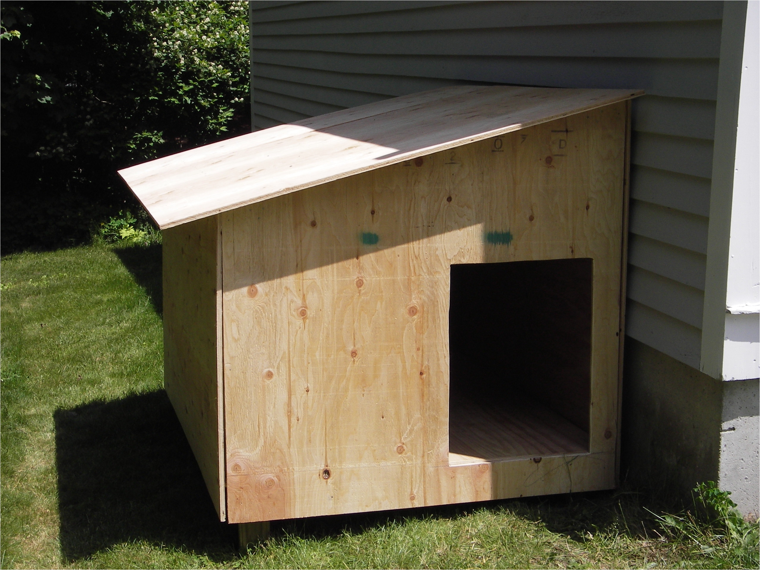 Cold Weather Dog House Plans Insulated Dog House Plans Heated Dog House Plans Insulated Heated