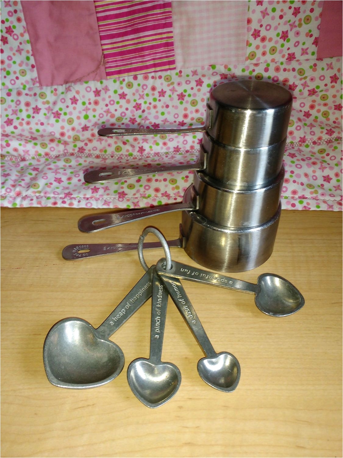 retro pewter heart shaped measuring spoons with stainless steel amco measuring cups baking gift by suburbantreasure