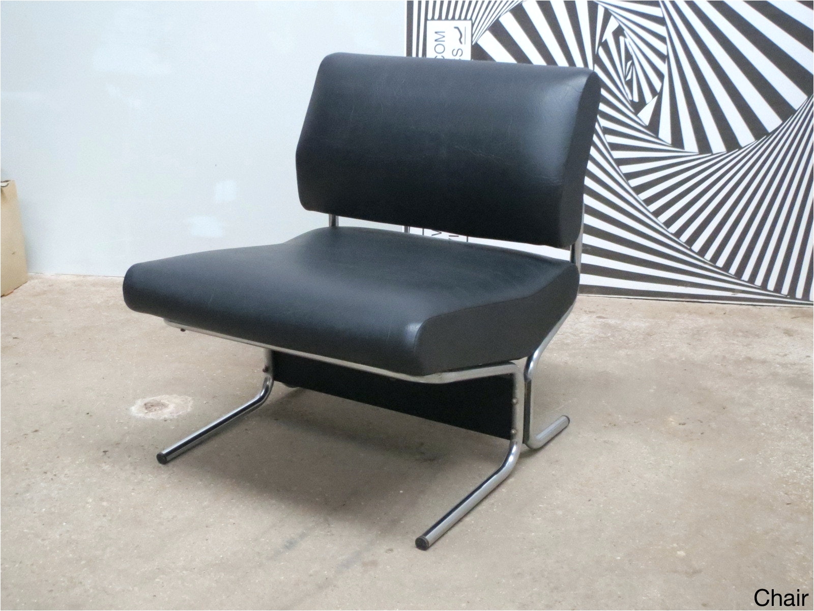 full size of chair leather and chrome lounge by pierre guariche for meurop sale at pamono