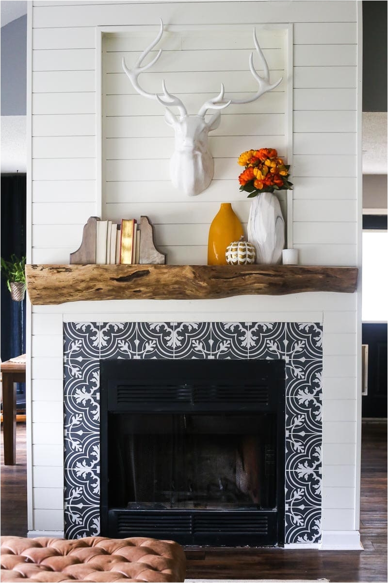 diy rustic mantel