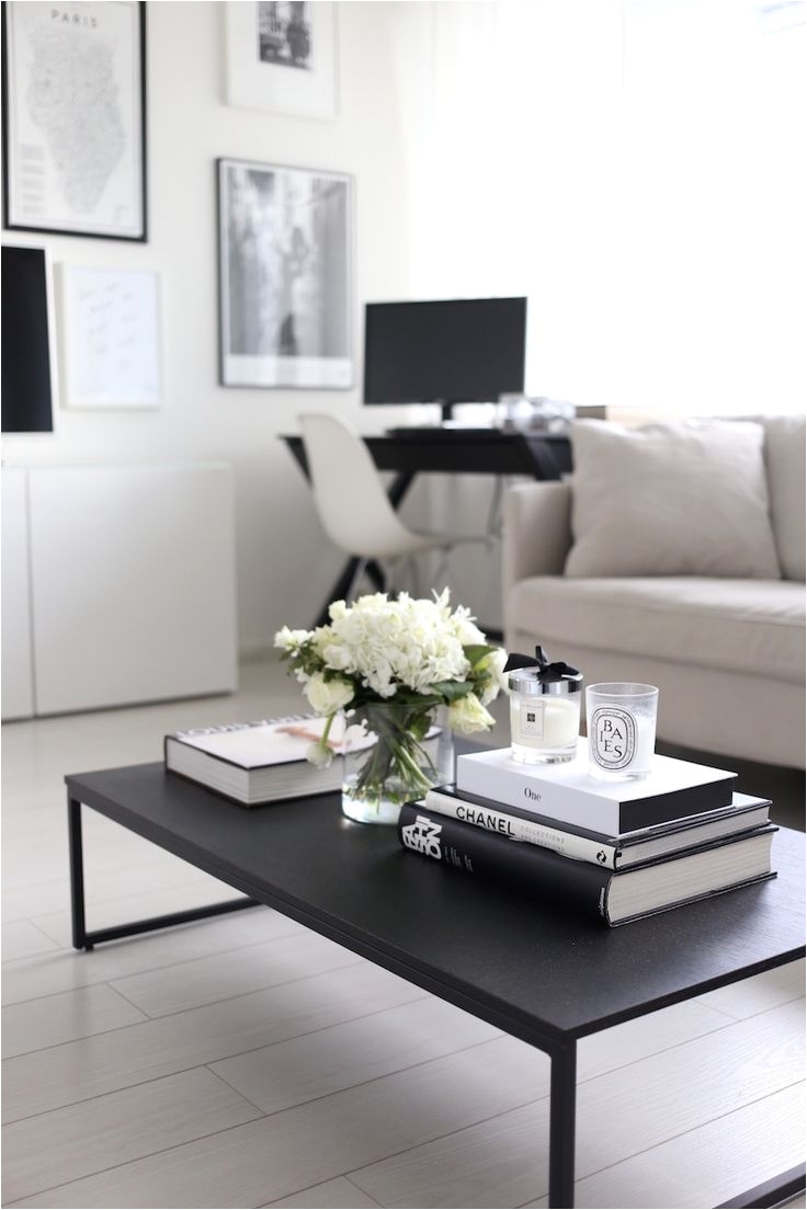 How to Decorate A Side Table for Fall 29 Tips for A Perfect Coffee Table Styling Pinterest Black