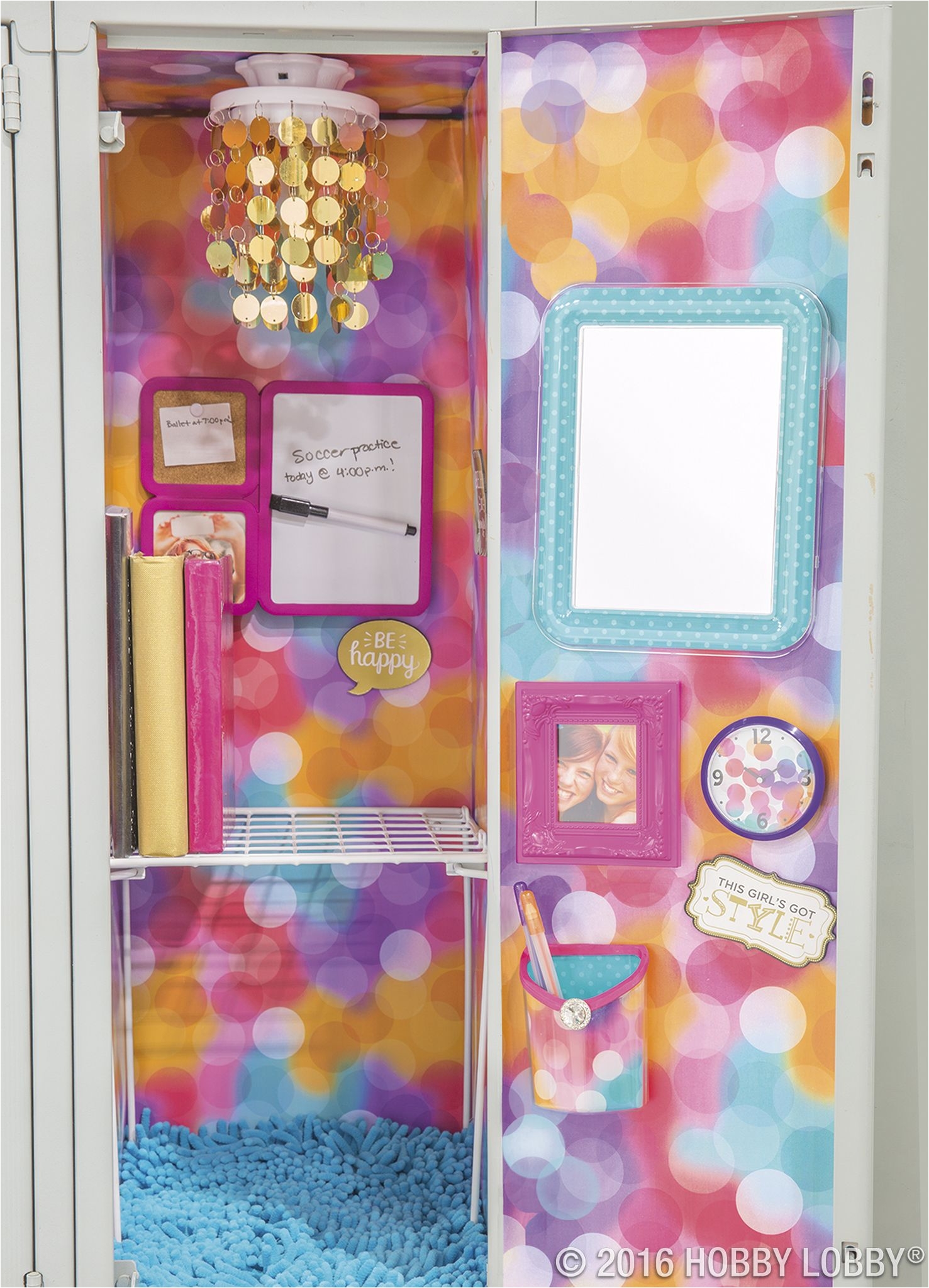 pack your locker full of personality with fun and functional accessories like magnets and memo boards