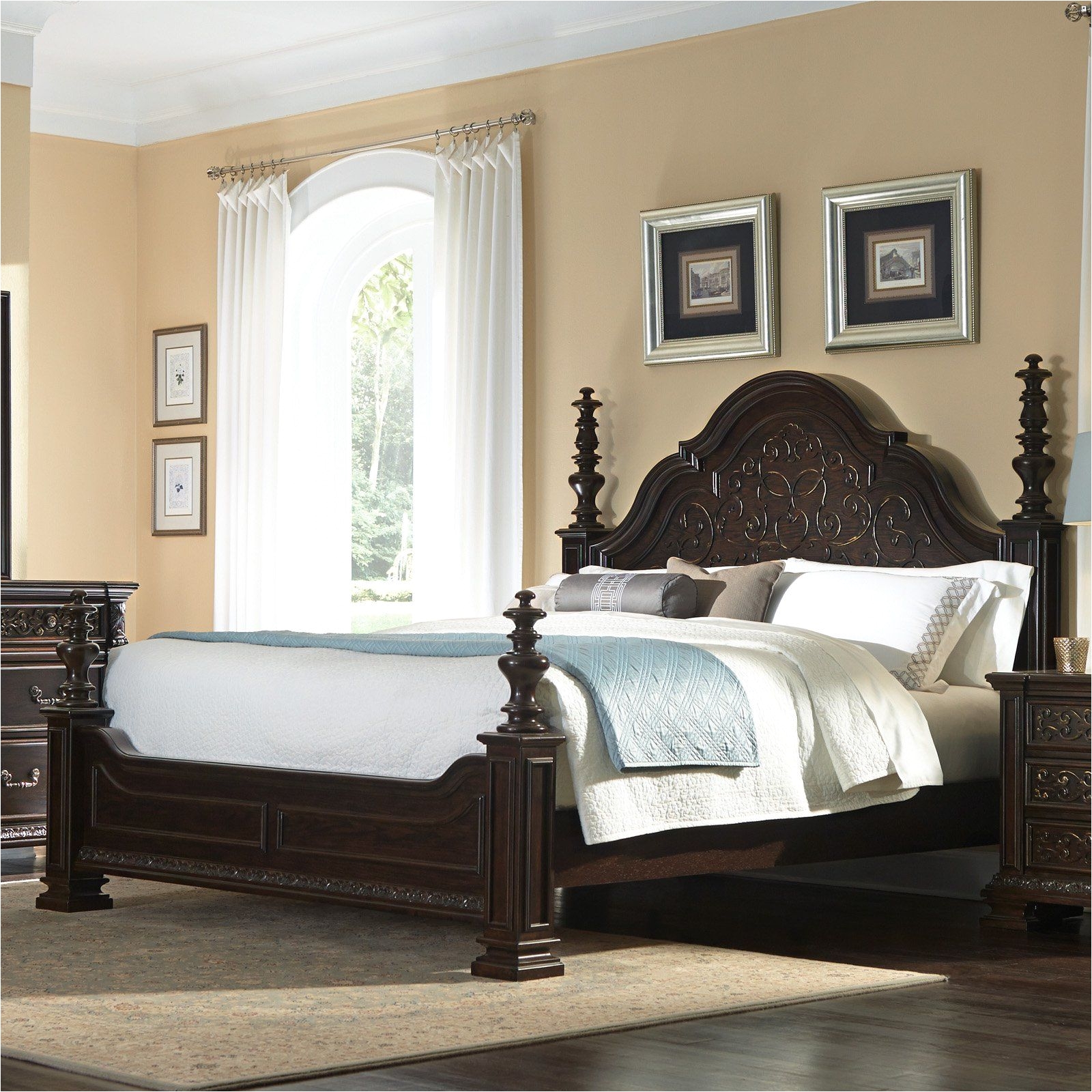 home meridian monarch poster bed from hayneedle com