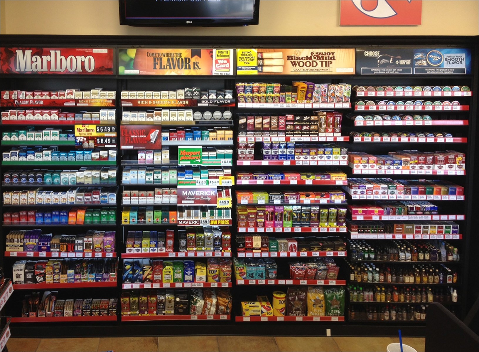 cigarette display rack for circle k convenience stores