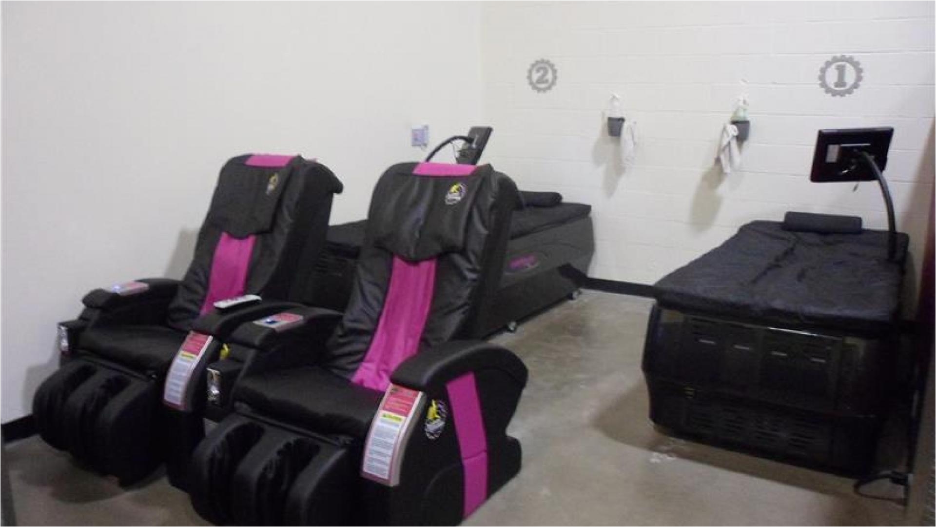 Planet Fitness Massage Chair Cost Stow Oh Planet Fitness