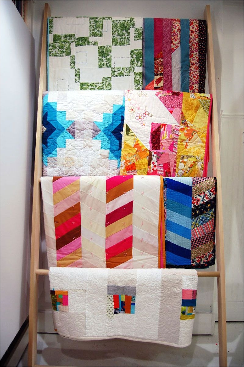 make a quilt display ladder wise craft