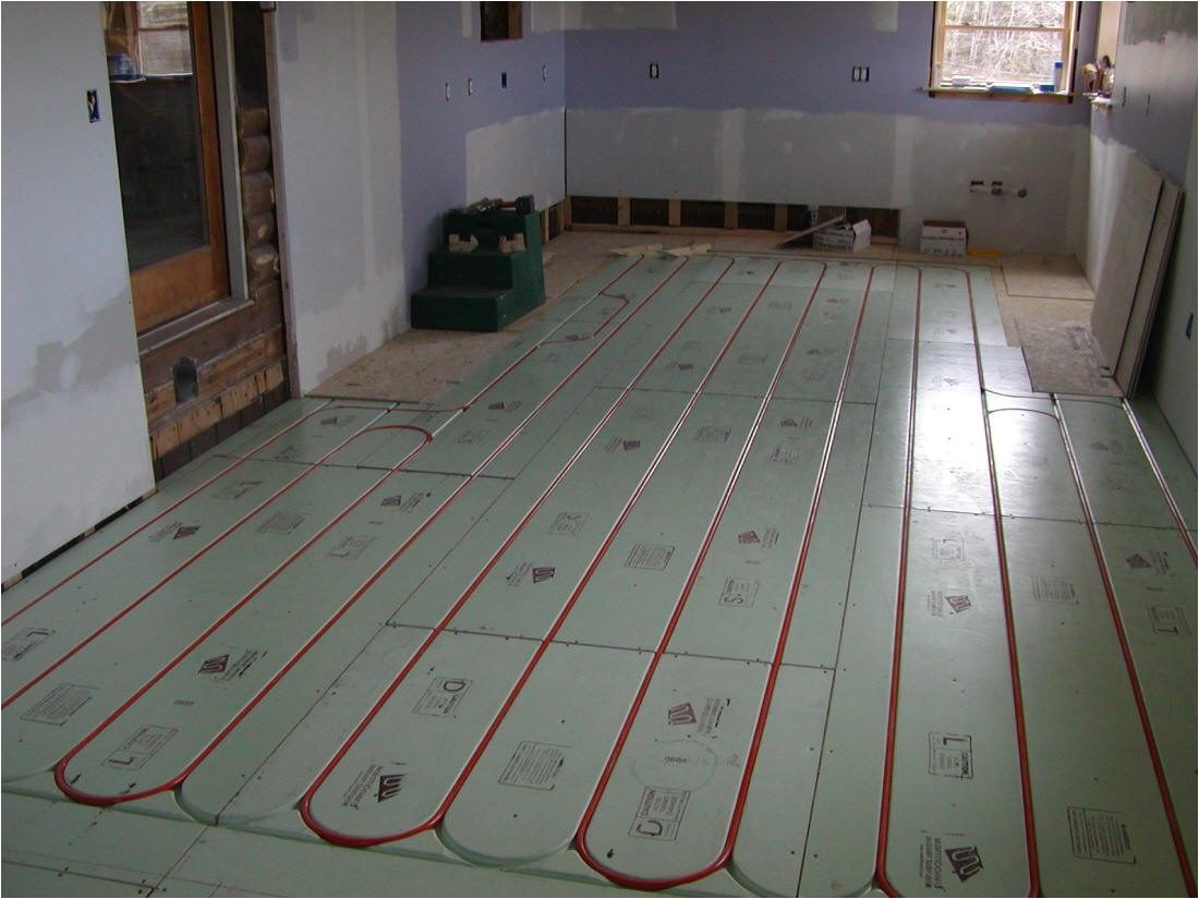 Radiant Heat Wood Floor Panels solar Hot Water and Space Heating System with Integrated Boiler