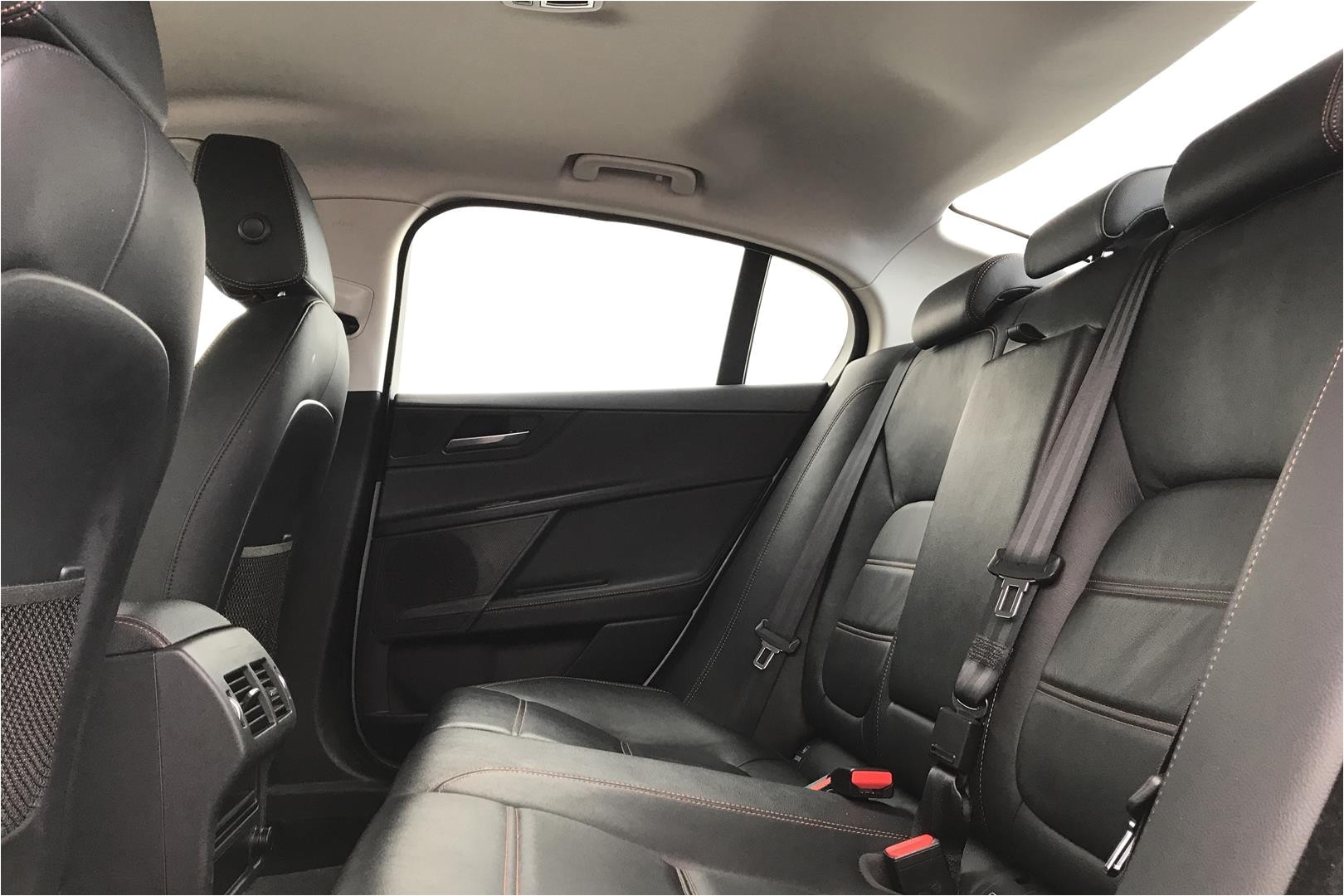 car door upholstery best used 2016 jaguar xe 2 0d prestige 4dr
