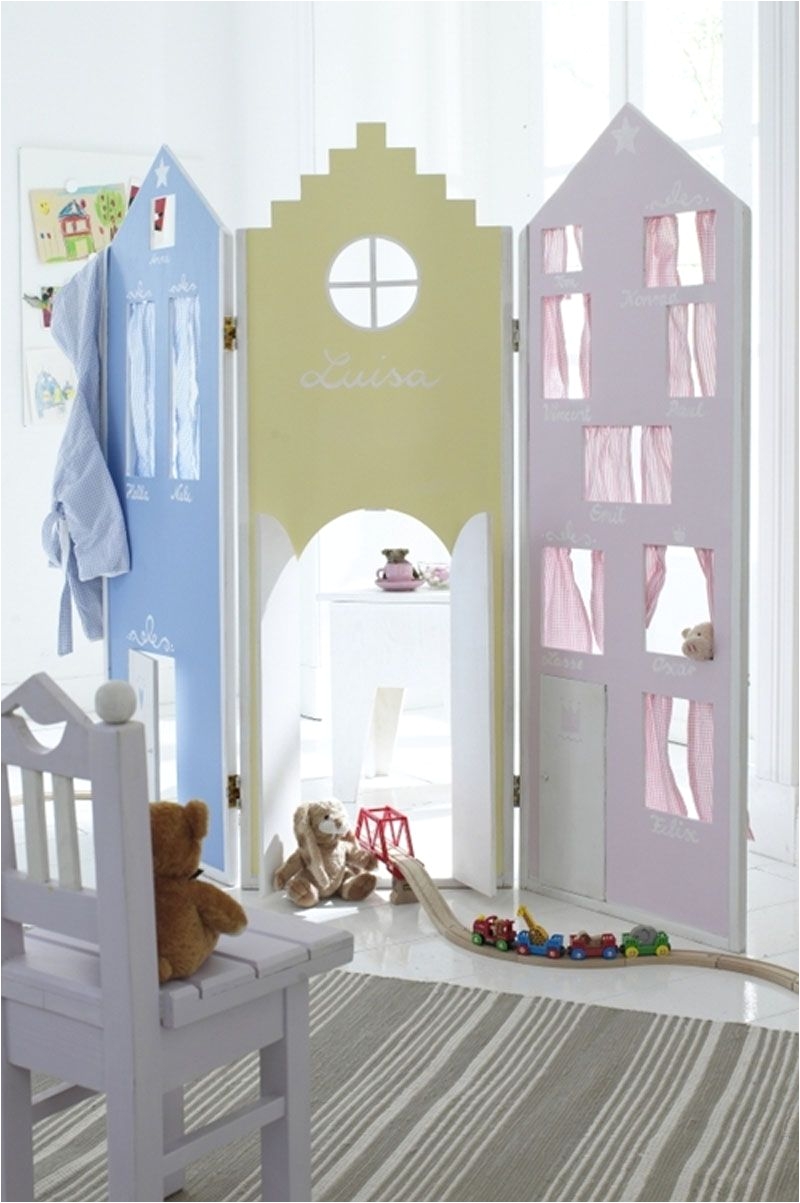 this easy to build children s playhouse room divider will spark your little one s imagination use it for pretend play puppet shows and more