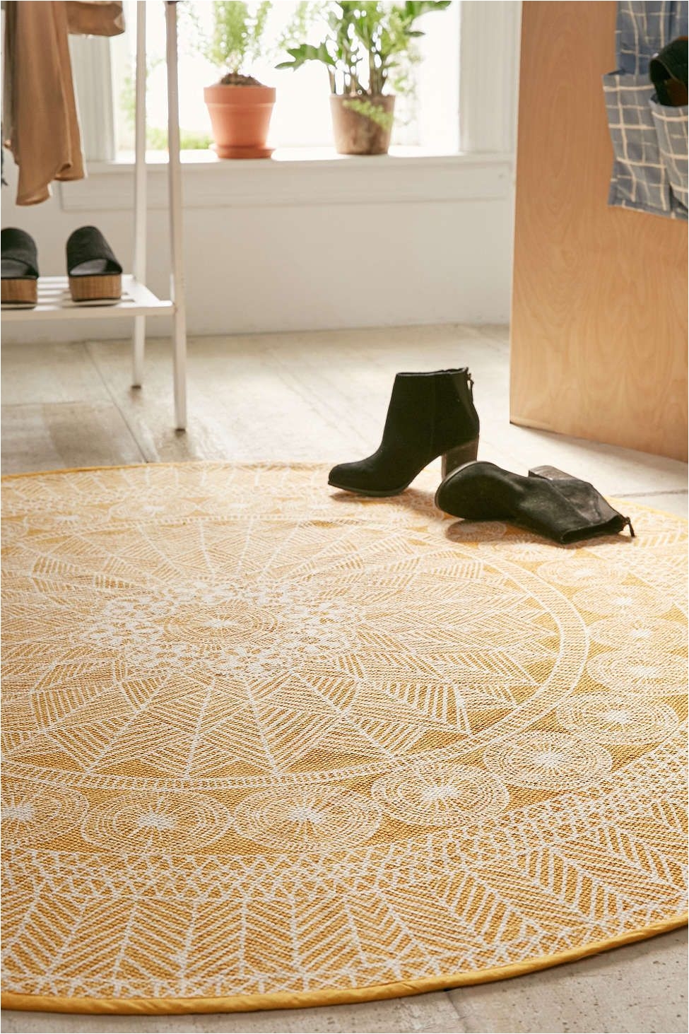 shop florisse printed round rug at urban outfitters today