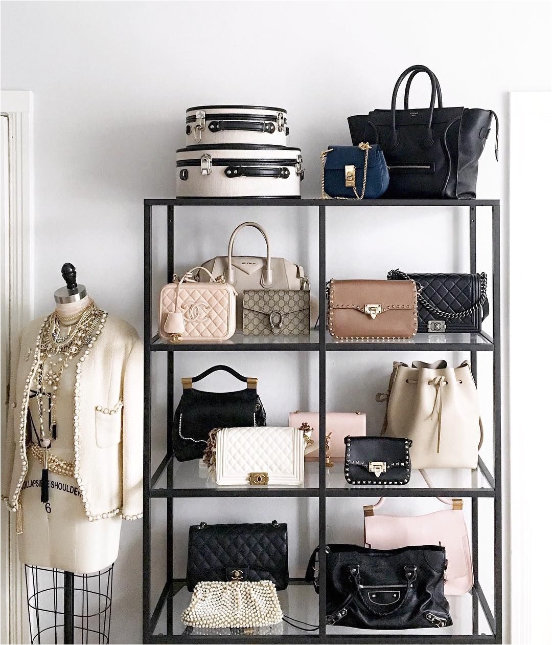 dream closet handbag shelf via margo and me more