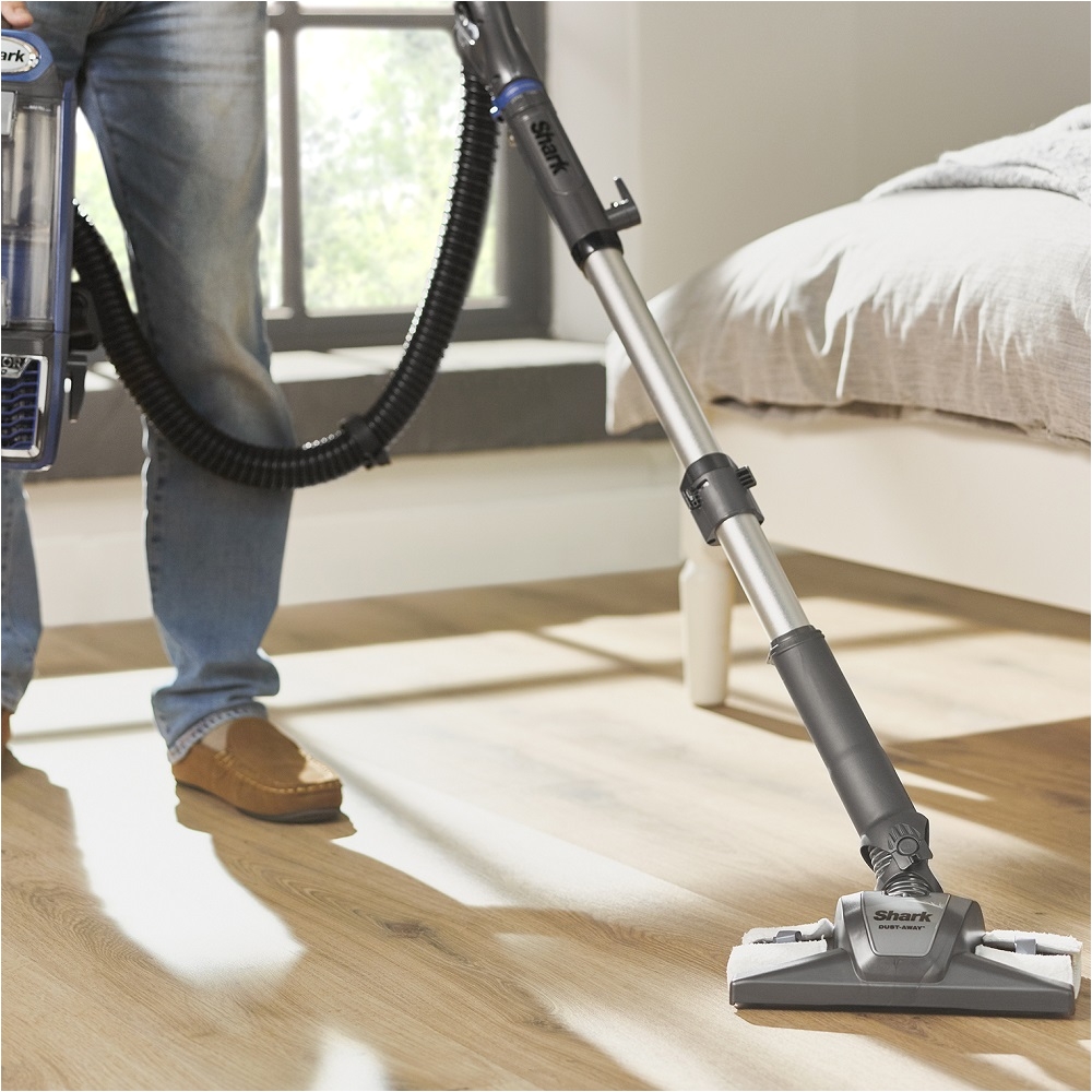 Shark Hardwood Floor Cleaner Machine Shark Nv680uk Upright Bagless Vacuum Cleaner with 1 5l Capacity and