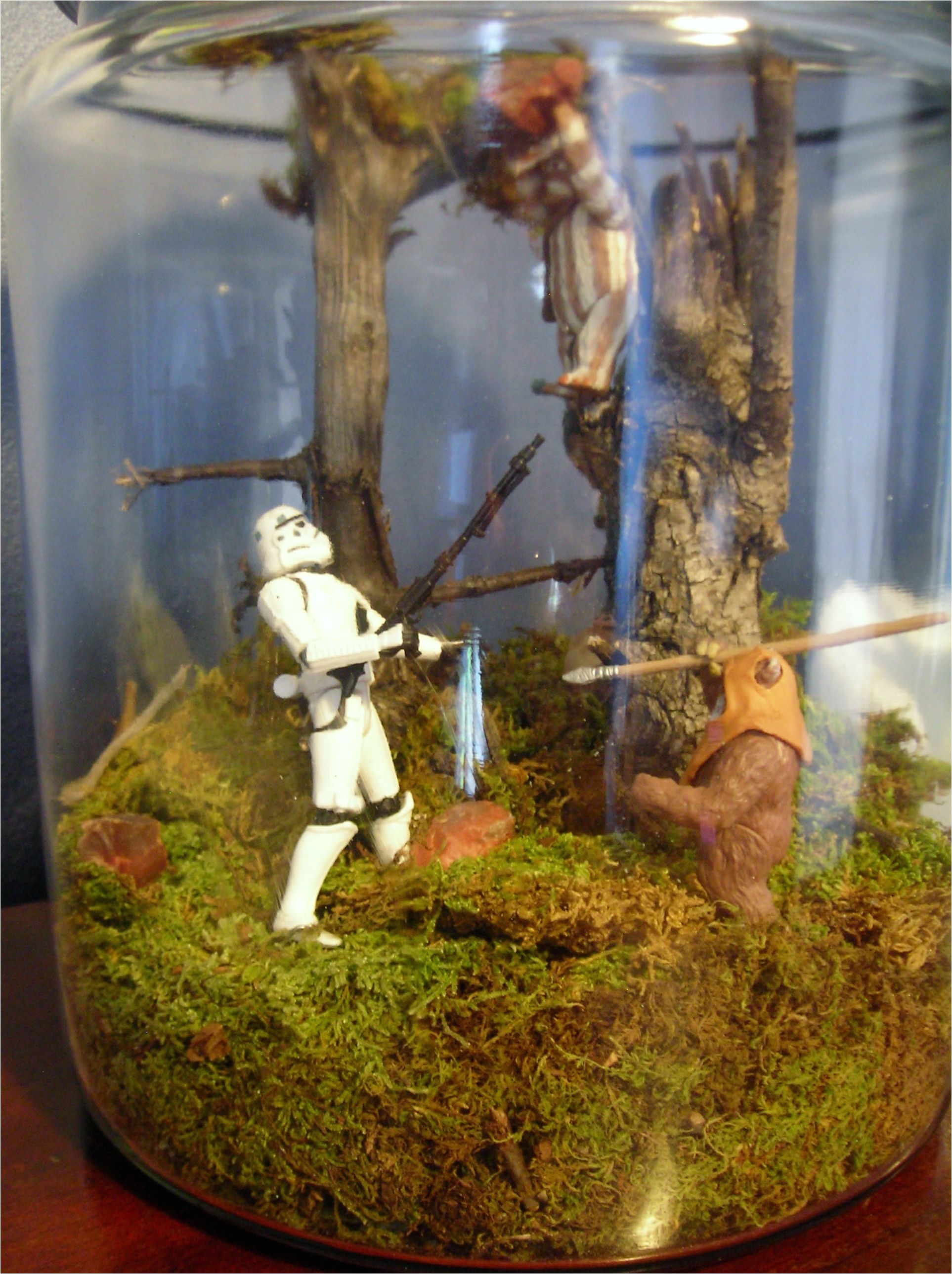 Star Wars Fish Tank Decor is It Crazy that I Want Endor Terrariums for My Wedding We are