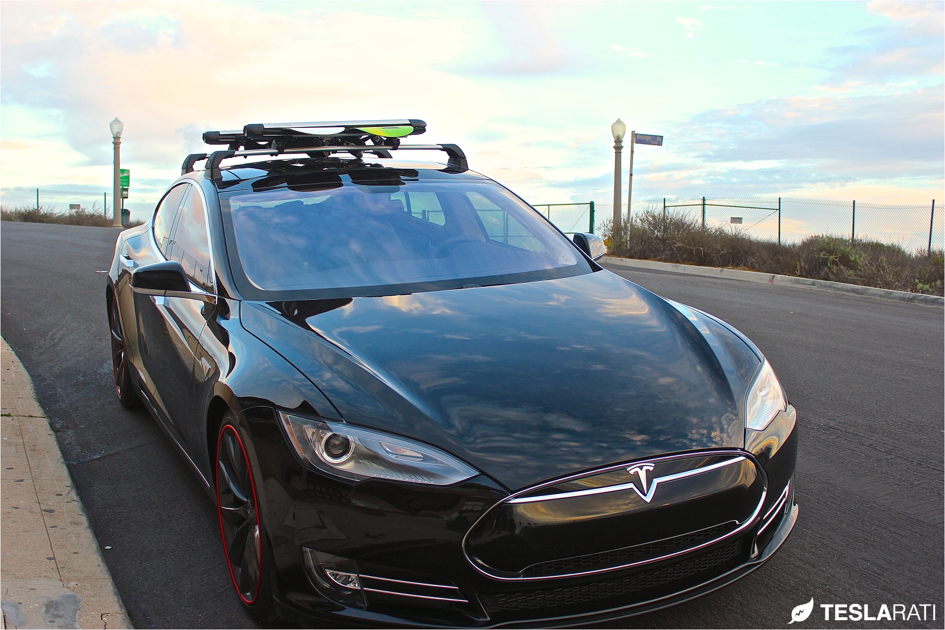 tesla model s roof rack whispbar snow mount wb300