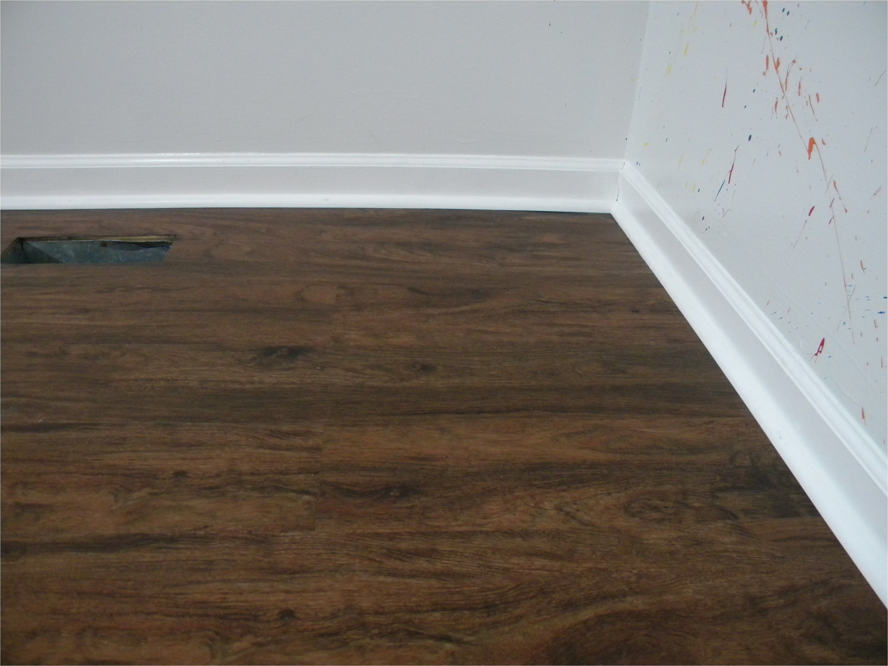 floor look and feel natural wood grain with lowes flooring