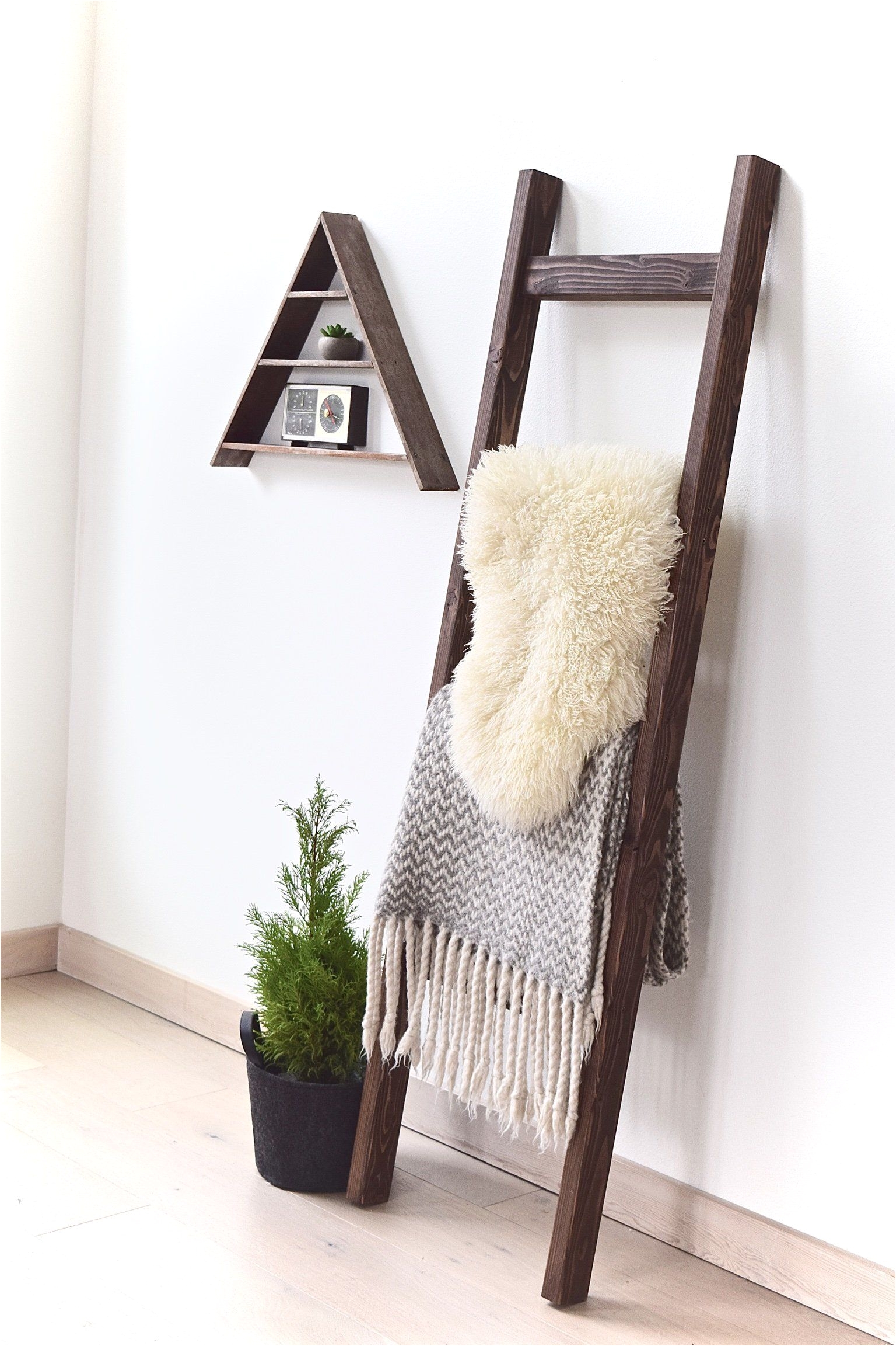 Wooden Ladder Blanket Rack 6 Ft Wide Wooden Decorative Ladder 5 Rung Stained Dark Walnut