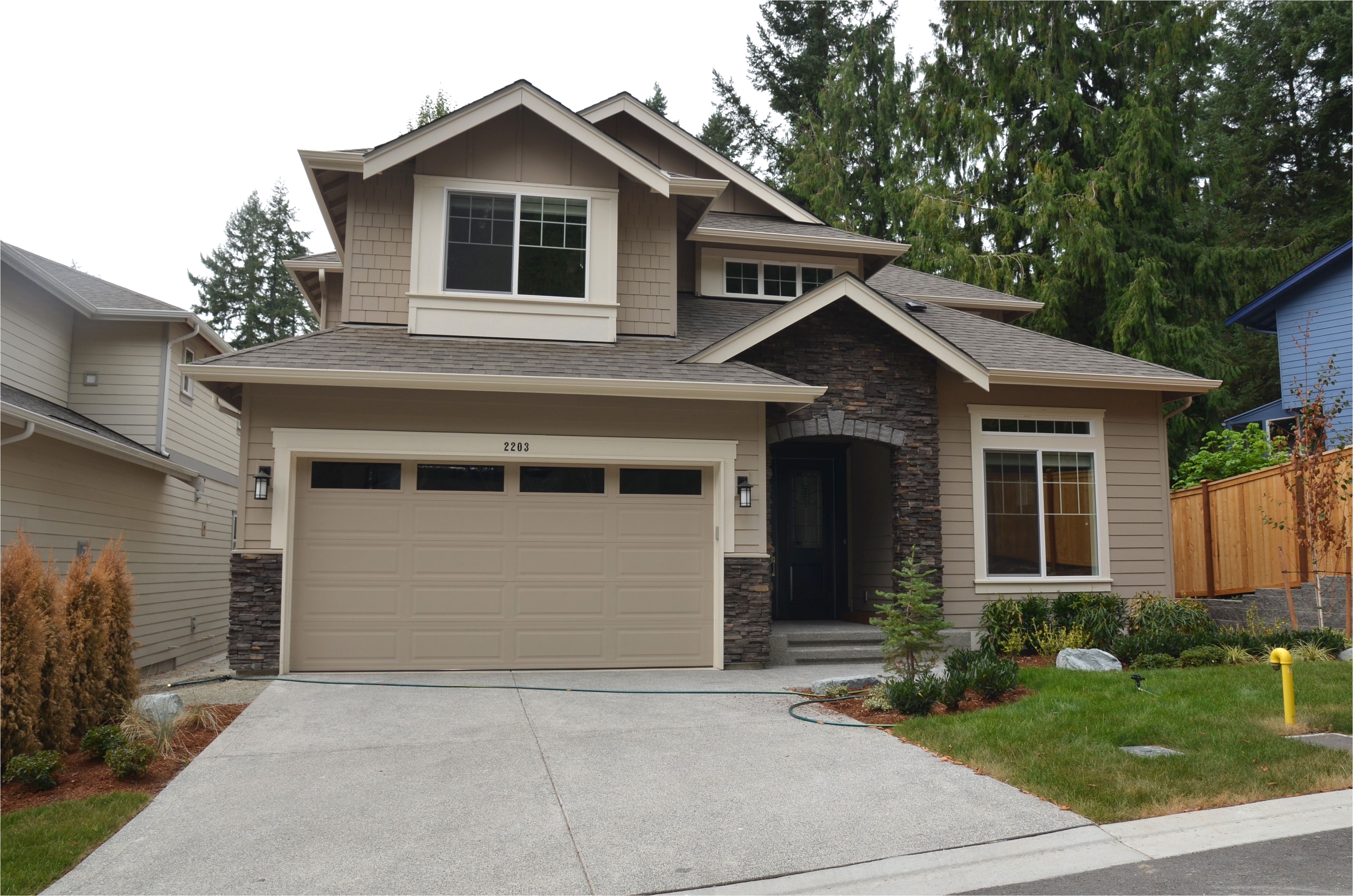 Sherwin Williams Exterior Epoxy Floor Paint Pl11 Bayshore A Exterior Home Color tony Taupe by Sherwin Williams