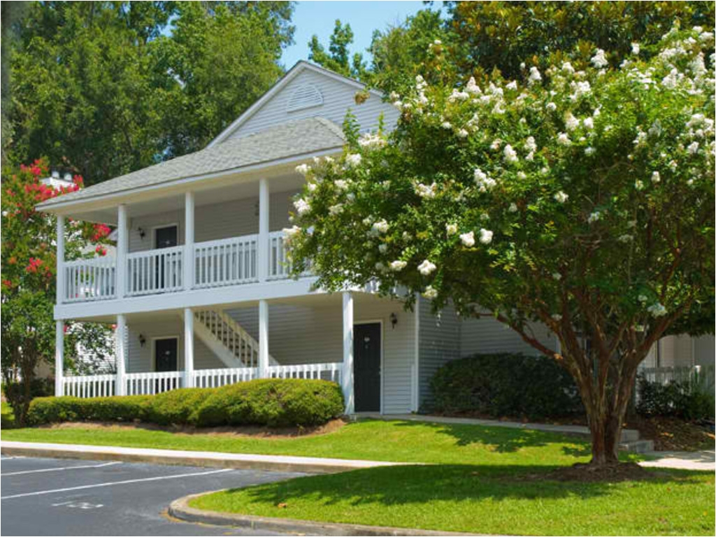 arbor station tallahassee exterior