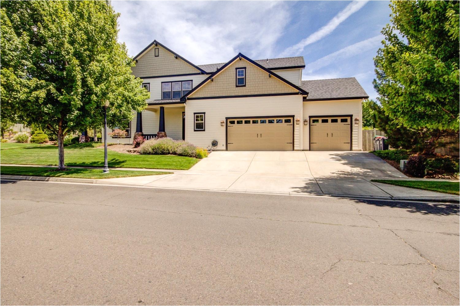 listing 3732 cherry lane medford or mls 2967408 israel hunter re max realtor medford and southern oregon real estate