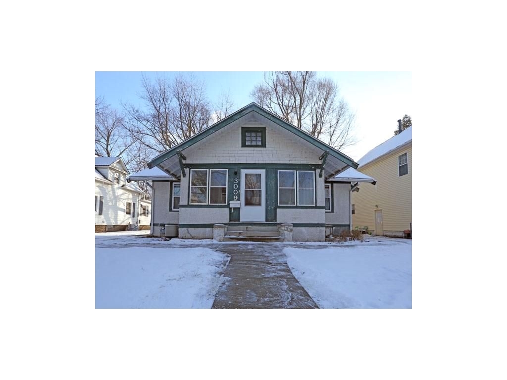 3009 e 7th st des moines ia 50316 2 bed 1 bath