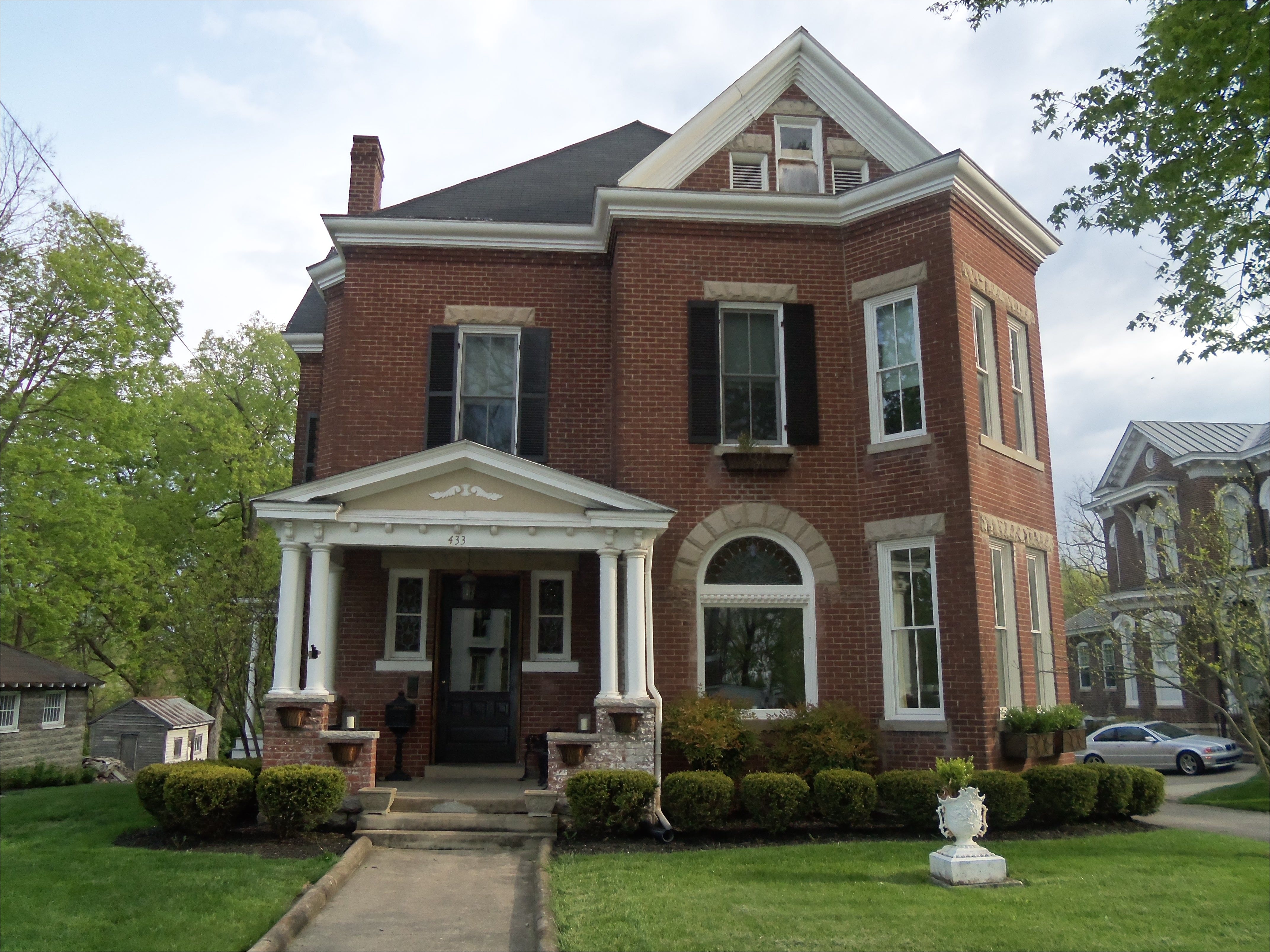 house at 433 e main street georgetown kentucky built in the late 1880s