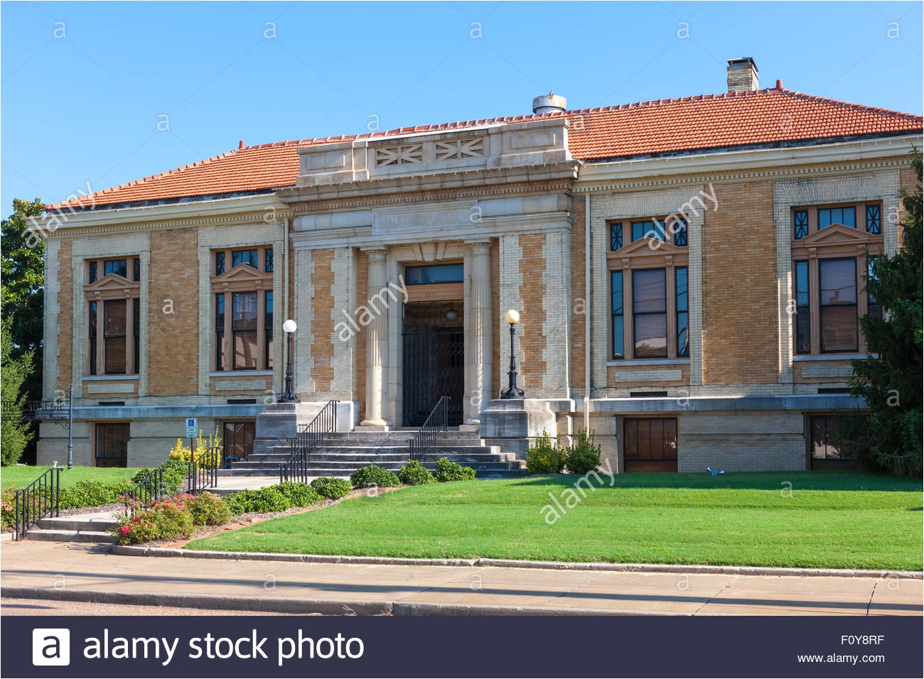 the carnegie center for arts and history in the old jackson free library in jackson