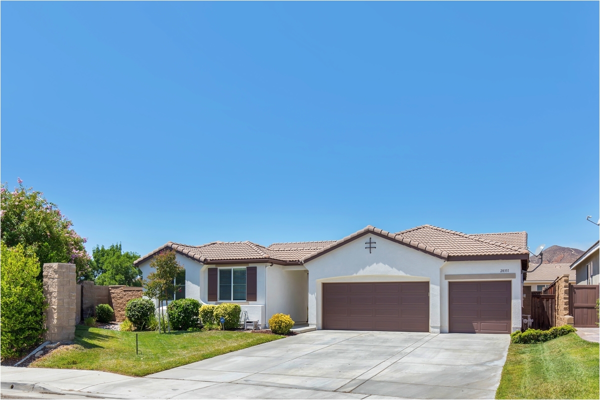 property image of 28351 rocky cove dr in menifee ca