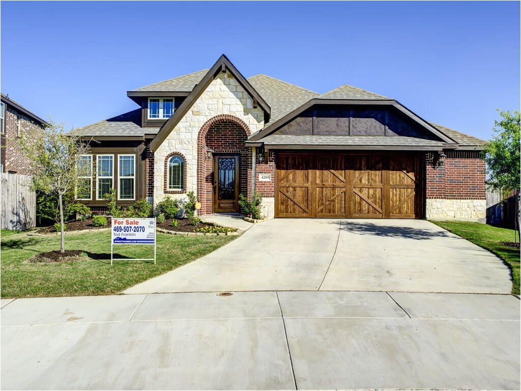 home at 4285 sweet clover lane crowley texas 76036