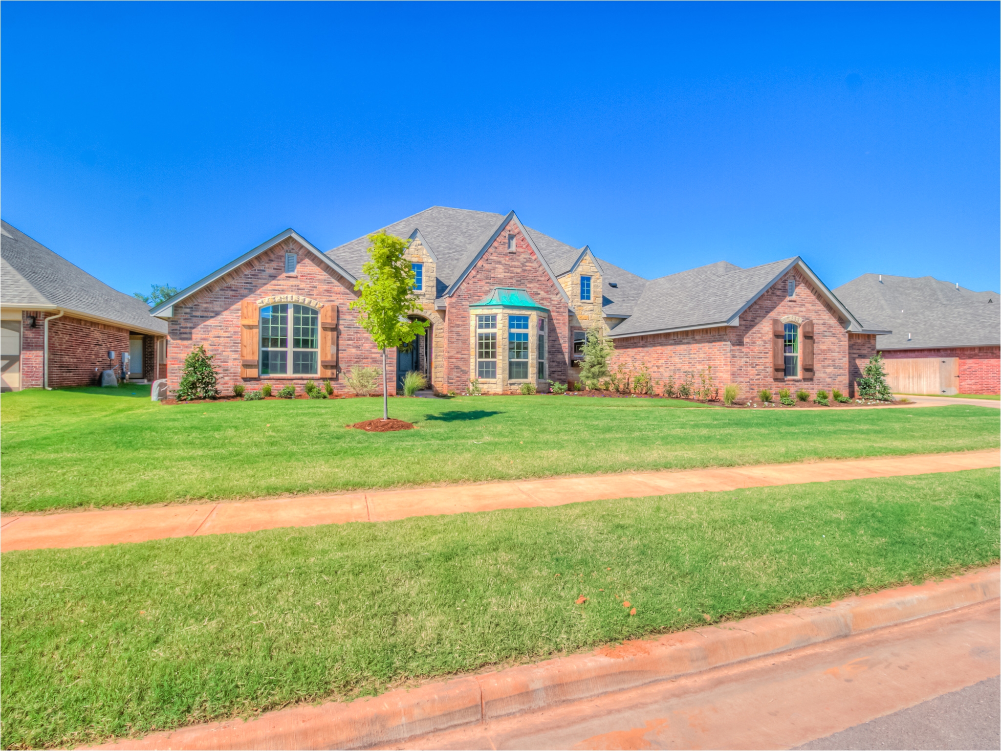 19105 chestnut oak dr 67