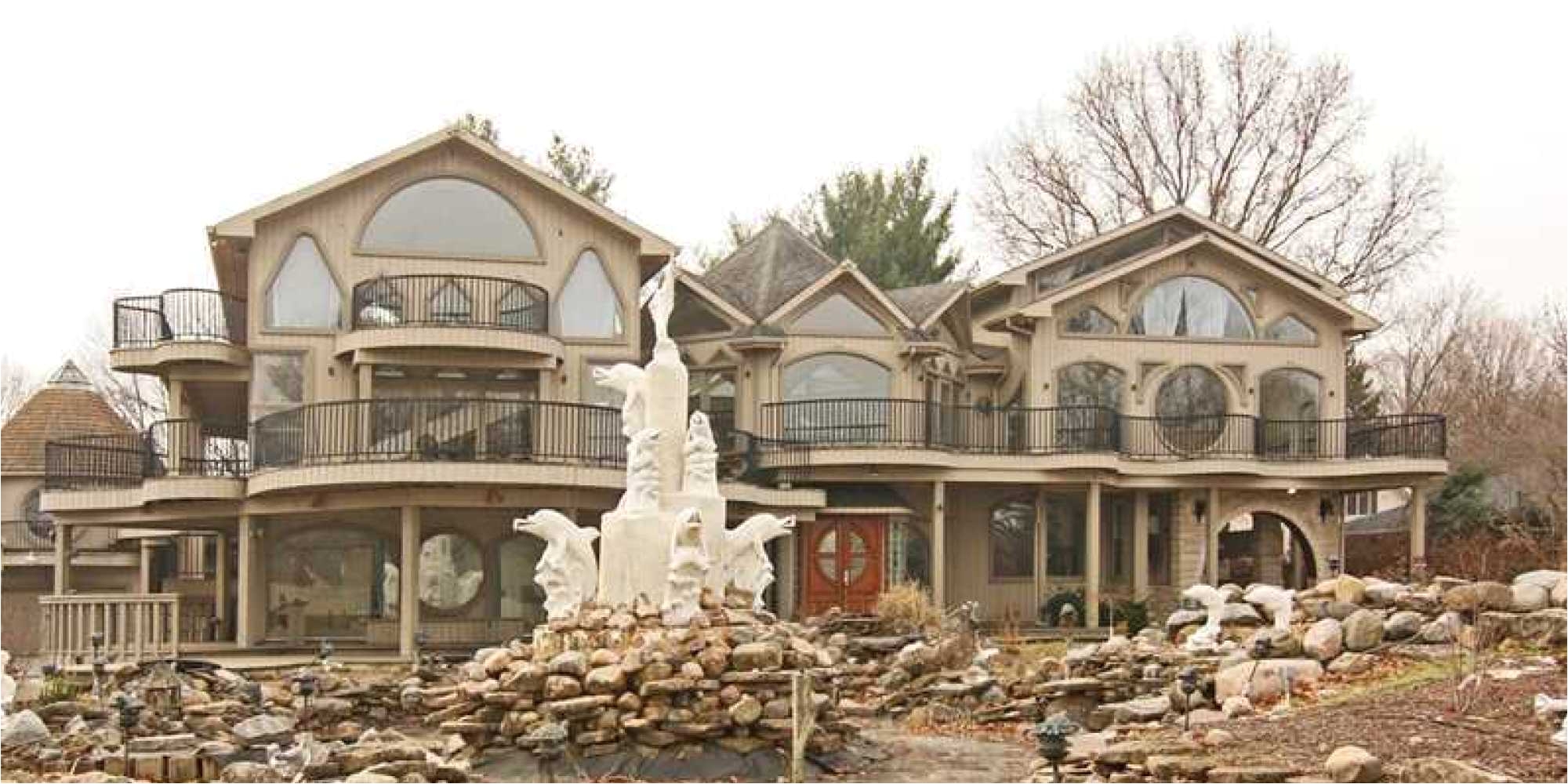 outlandish estate built by pimp is like nothing youve ever seen photos huffpost