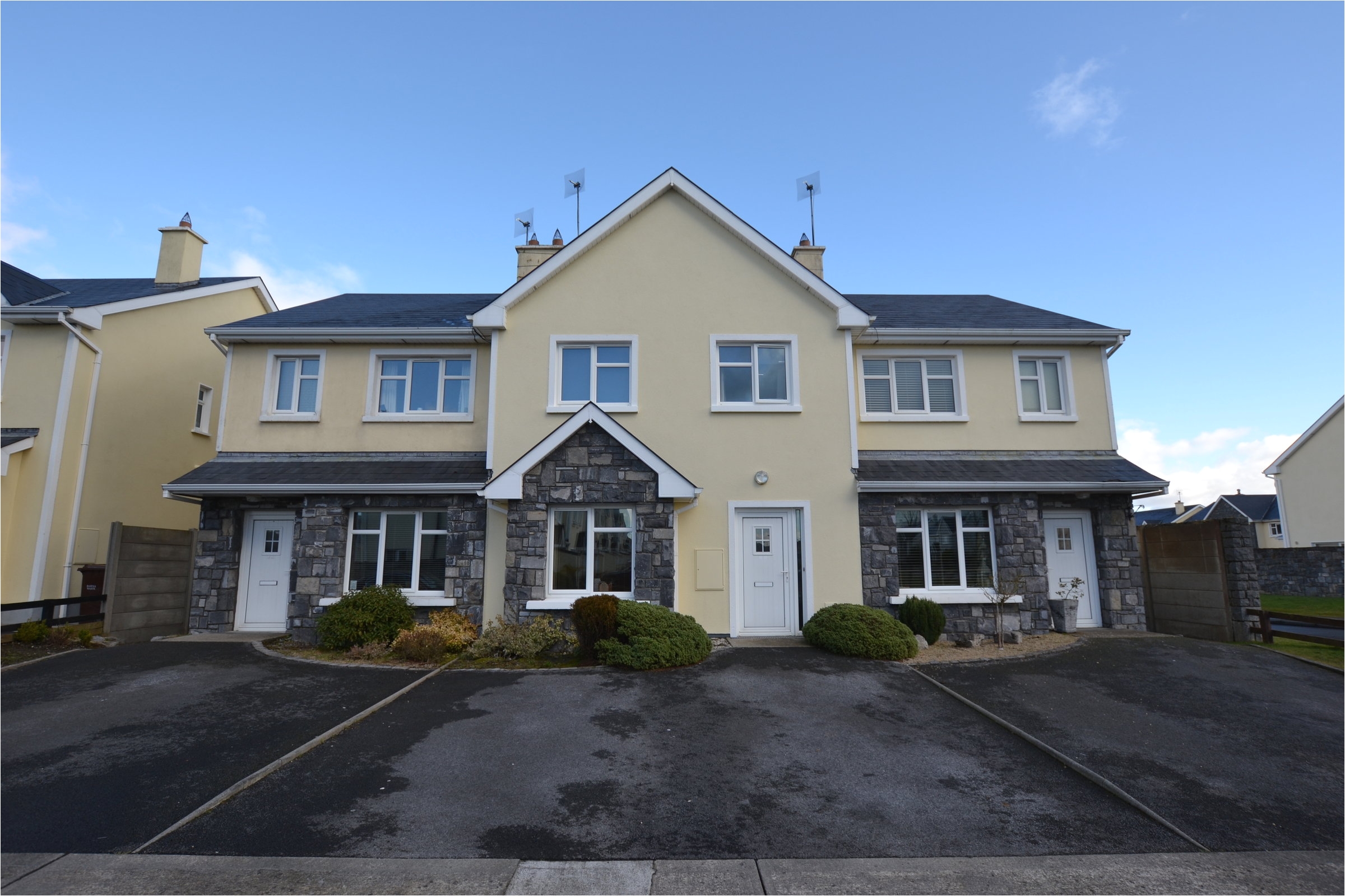 terraced house at 23 garrai glas athenry co galway