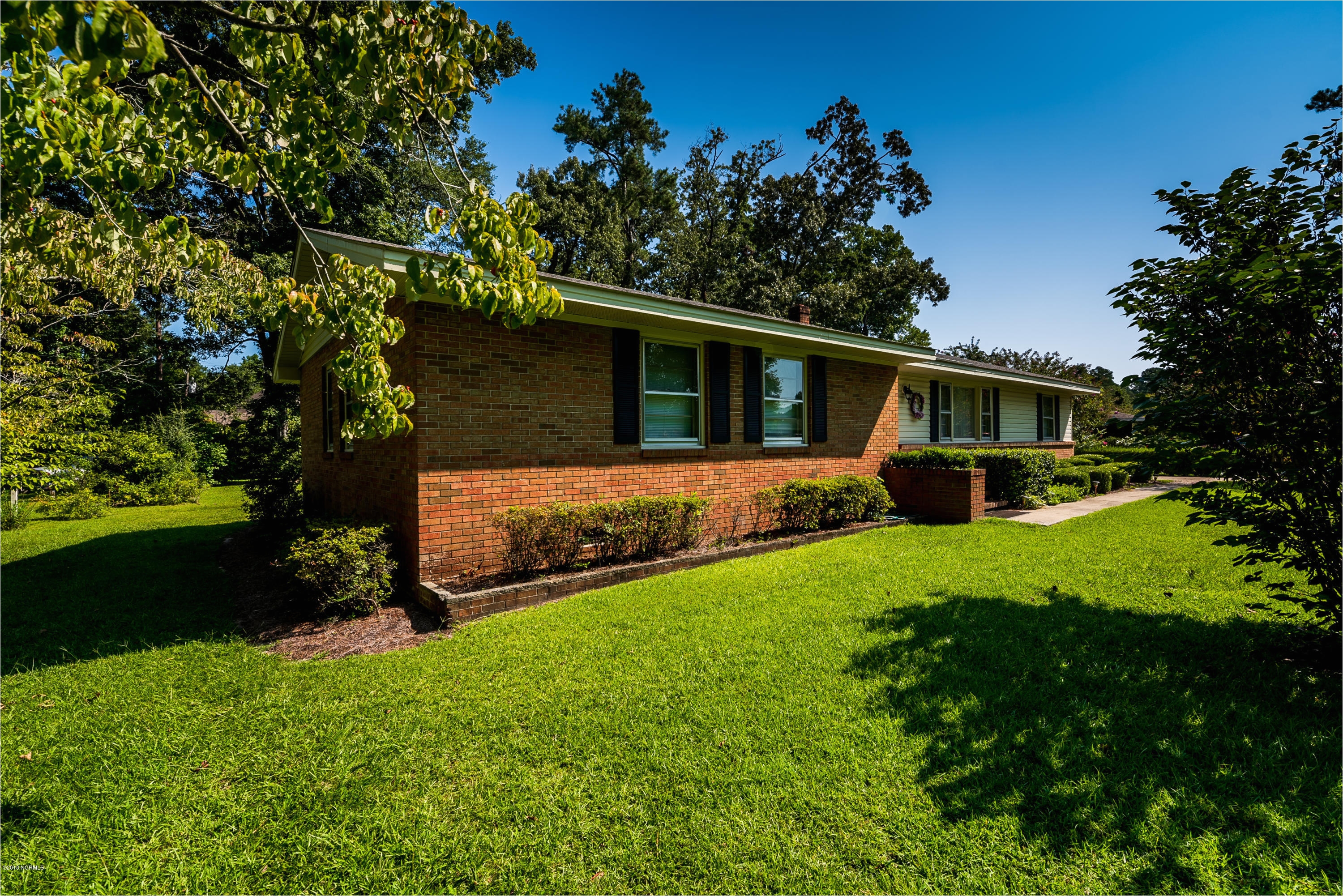 property image of 713 circle drive in new bern nc