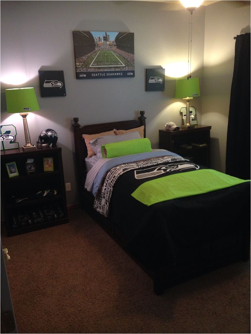 seahawk bedroom