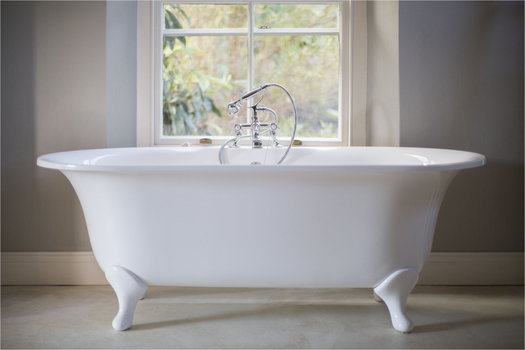 Bathtub Reglazing Pros and Cons Fixing A Bathtub that Has Already Been Refinished