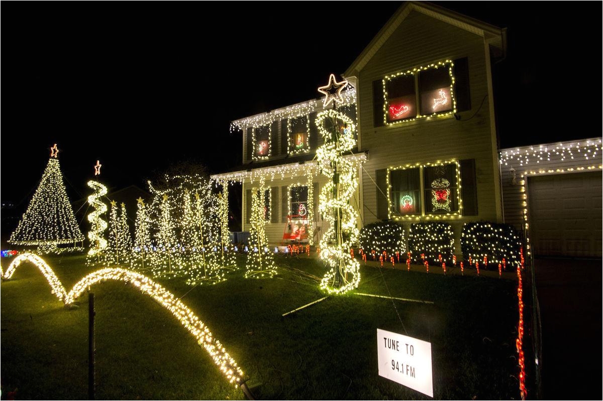 merry christmas holiday light displays in central illinois local news pantagraph com