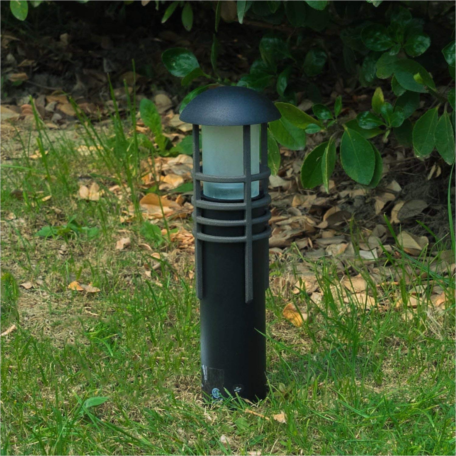 Discontinued Malibu Landscape Lights Malibu Lighting 8400 4320 01 1 1w Led Aged Iron Metal Bollard