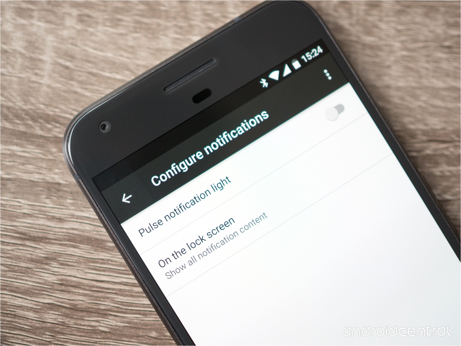 how to enable the google pixels led notification light