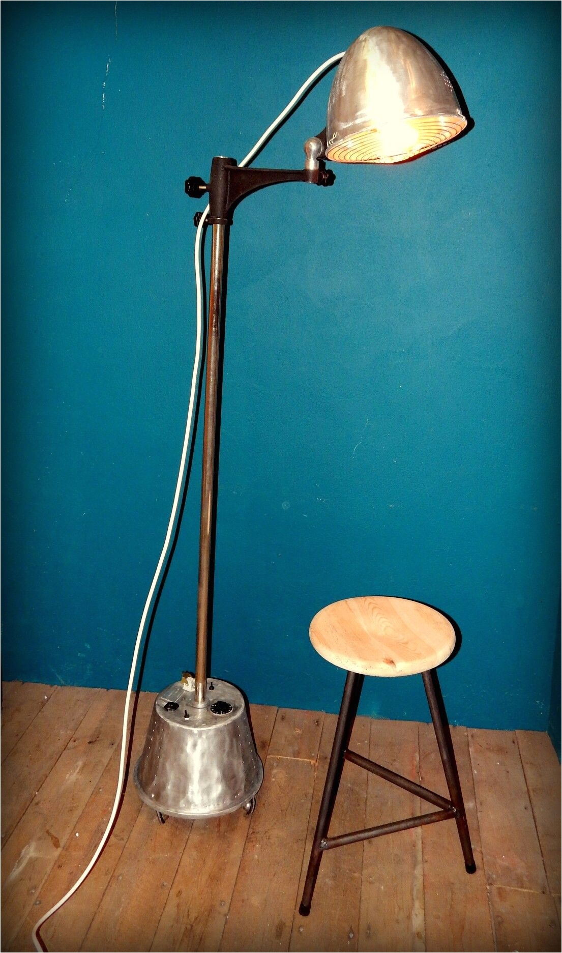 floor lamps medical 60 s standing lamps floor standing lamps standard lamps med school medical technology