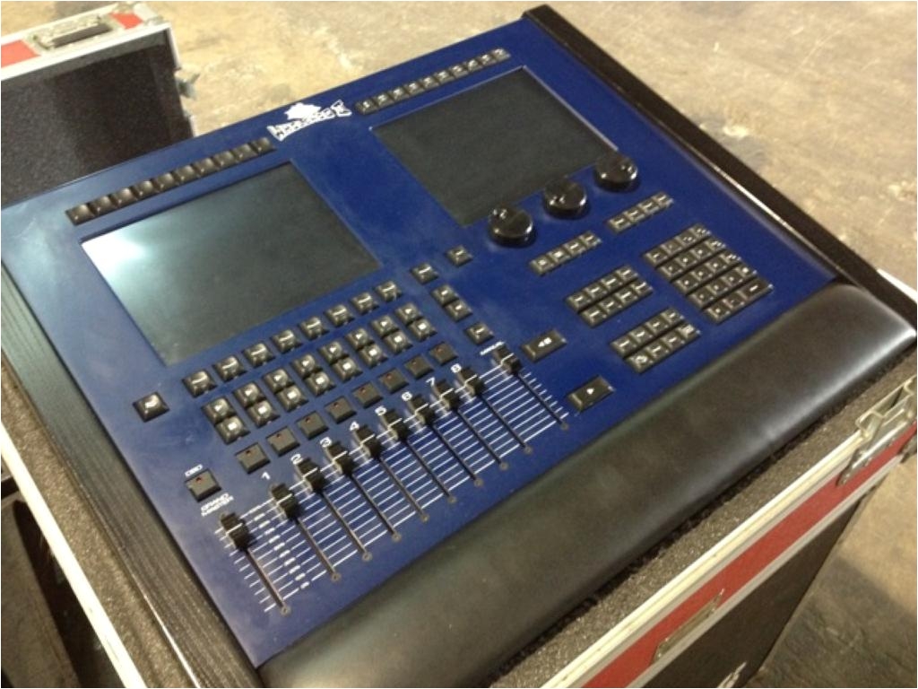 hog 2 lighting console