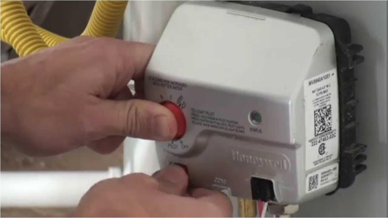 how to check and light water heater pilot light